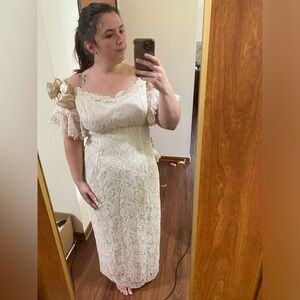 Vintage off the shoulder lace wedding dress